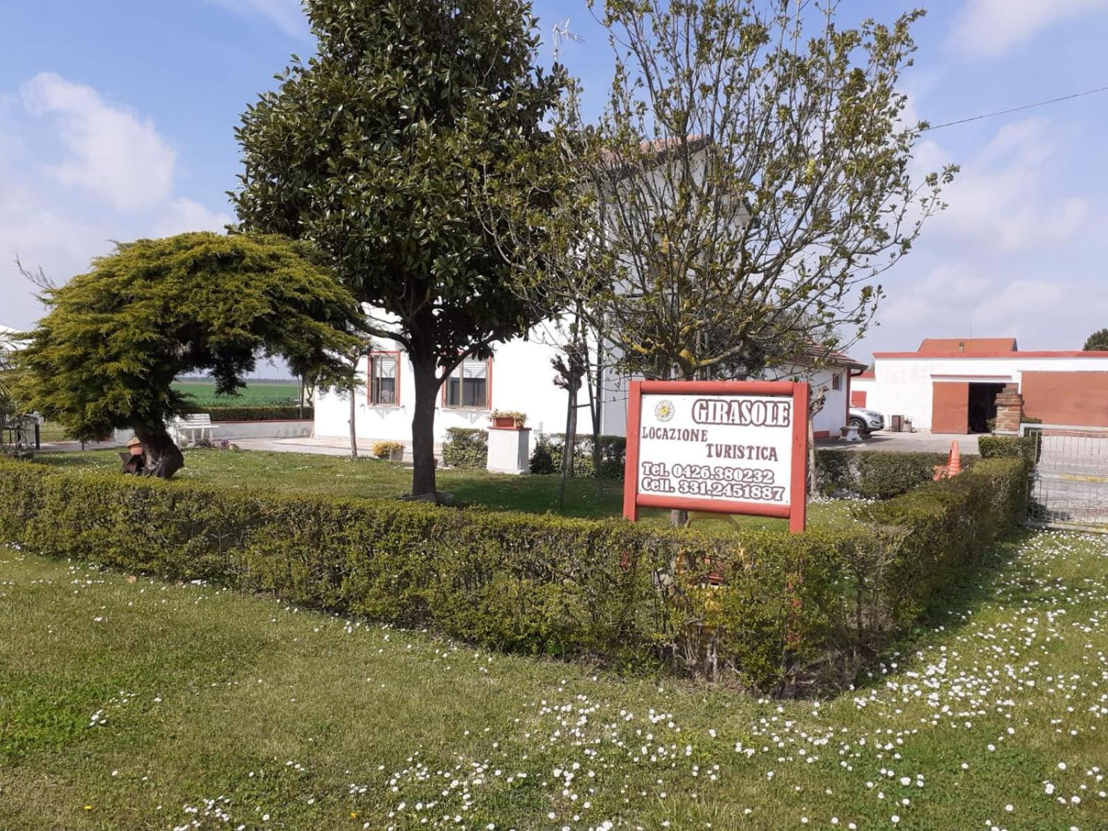 Locazione Turistica Girasole Villa Porto Tolle Eksteriør billede